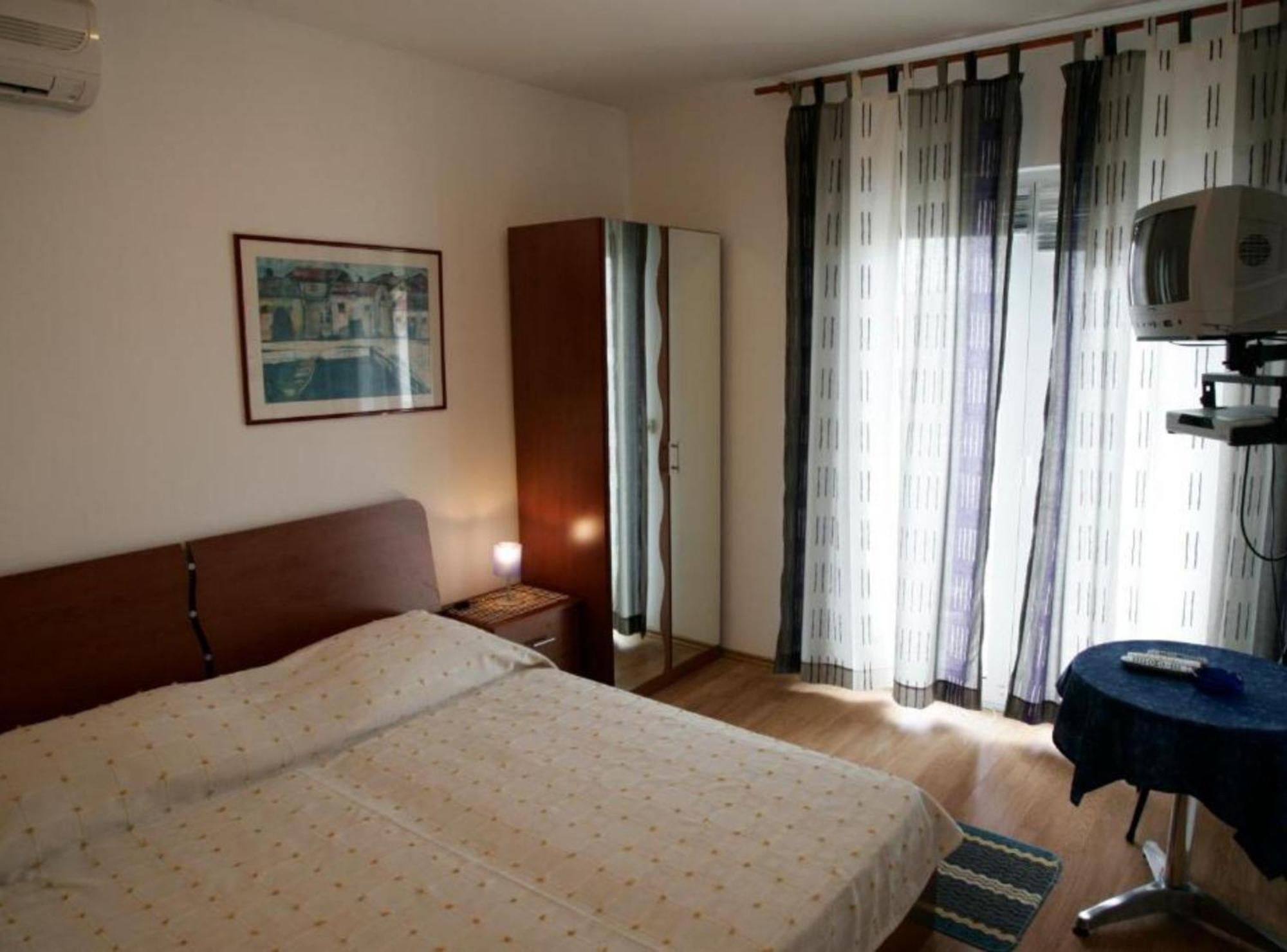 חוואר Apartments Trogrlic חדר תמונה